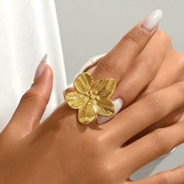 Home big bloom flower ring