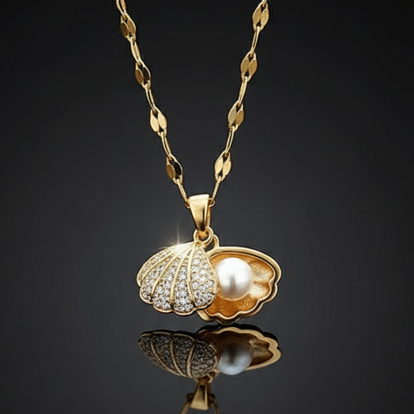 Home faux pearl shell necklace