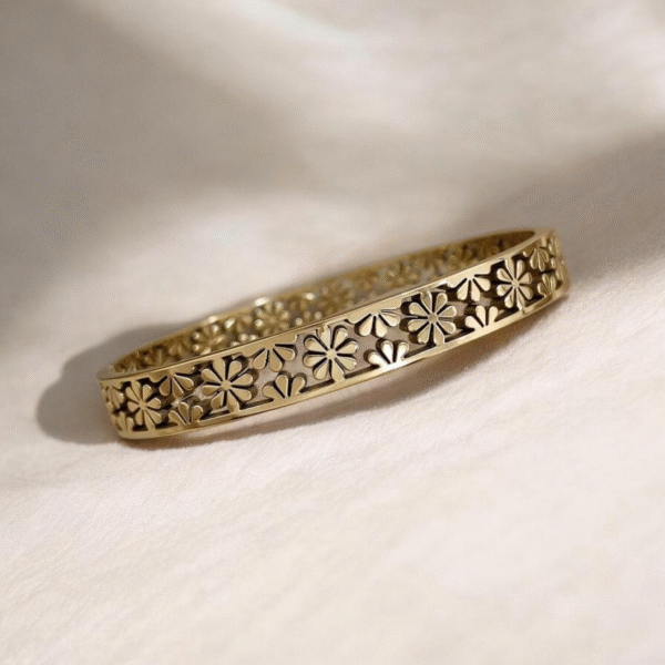 hollow flower bracelet