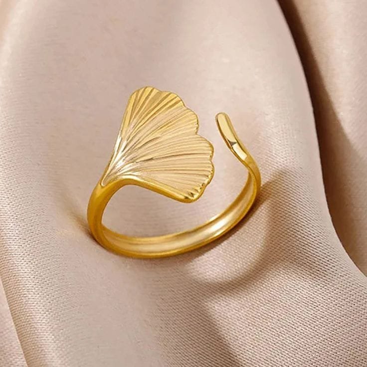 fish tail ring