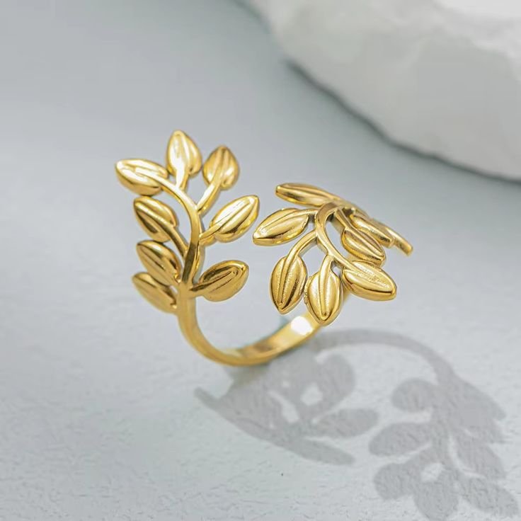 tree leaf shaped ring