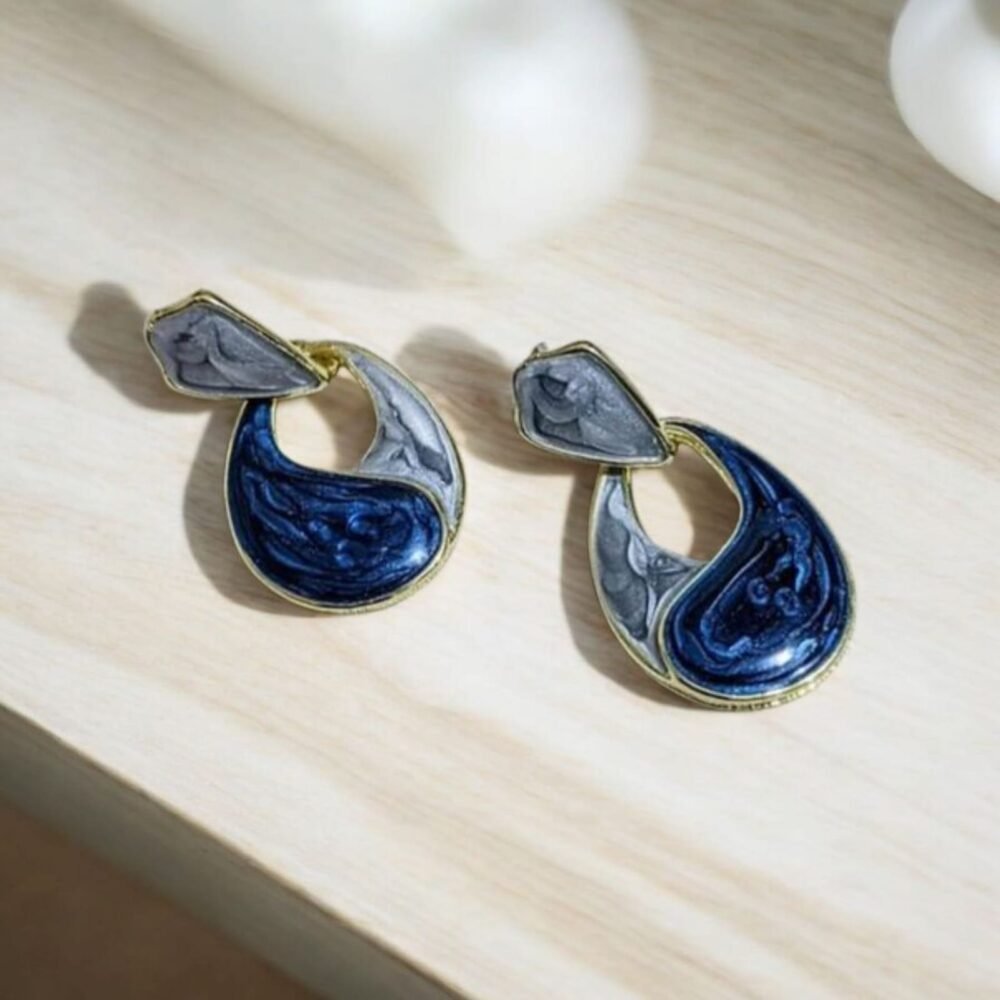 zinc alloy tone drop earrings
