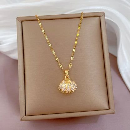 faux pearl shell necklace